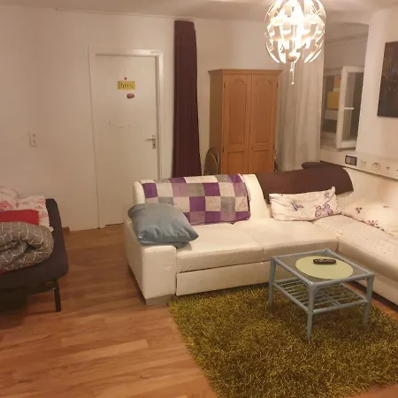 4 Sweet Apartment *